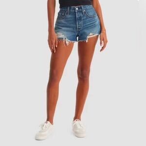 Levi’s 501 Original Fit High-Rise Button Fly Frayed Hem Women’s Size 32 Shorts